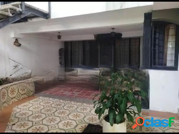 Vendo Casa 368m2 Los Palos Grande 8099