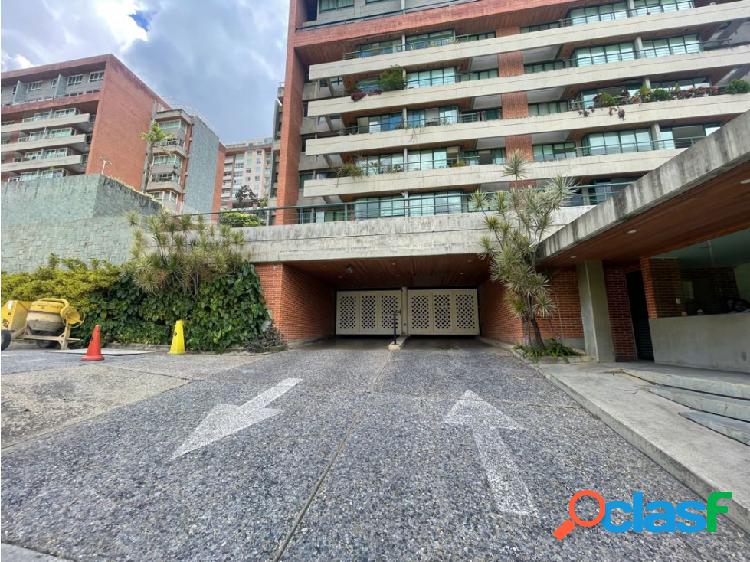 Vendo PB c/terraza 180m2 Escampadero 9815