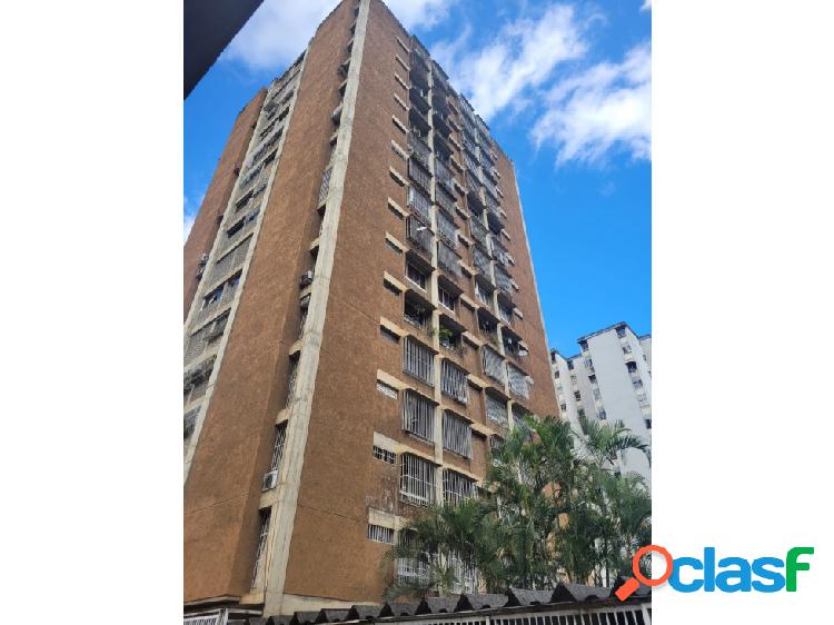 Vendo apartamento 101m2 3h/2b/1p El Marqués 8549