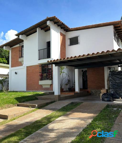 Venta Quinta en Cumbres de Curumo